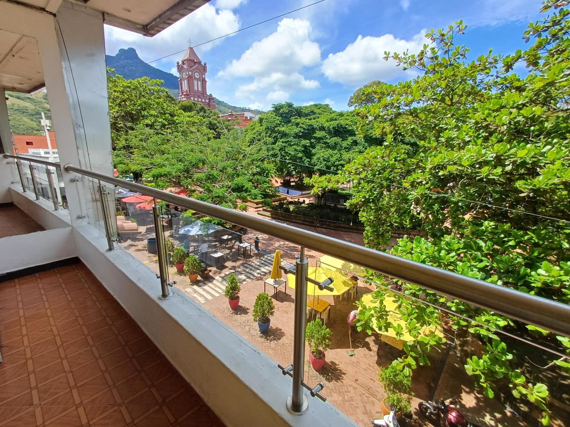 Hotel El Mirador Сан-Карлос Экстерьер фото